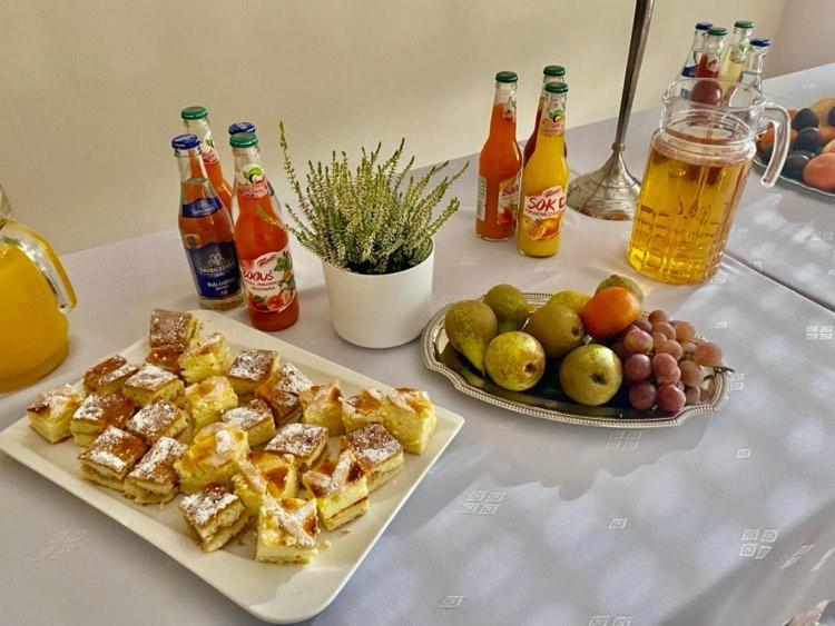 Hotel Kos Kosobudz Luaran gambar